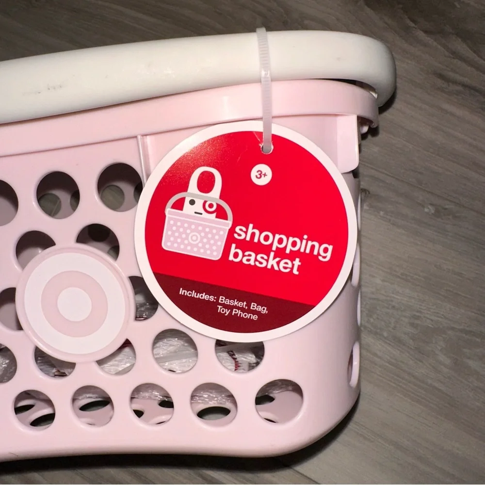 Small Target Pink Shopping Basket - Picture 3 of 6